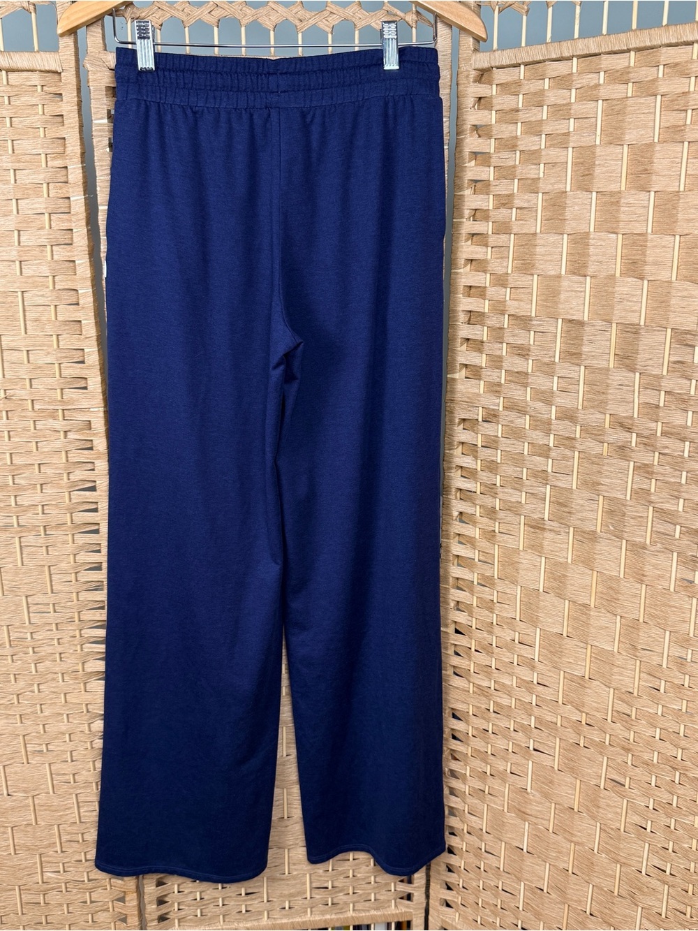 #303 Vuori Halo Essential Wideleg Pants Blue Coast Heather Size Small - Picture 4 of 11